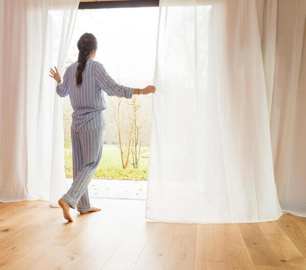 Parquet contrecollé chêne essentiel XL pour votre salon