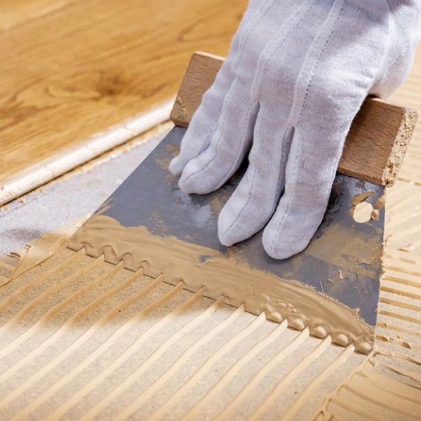 Pose flottante ou collée, comment poser son parquet